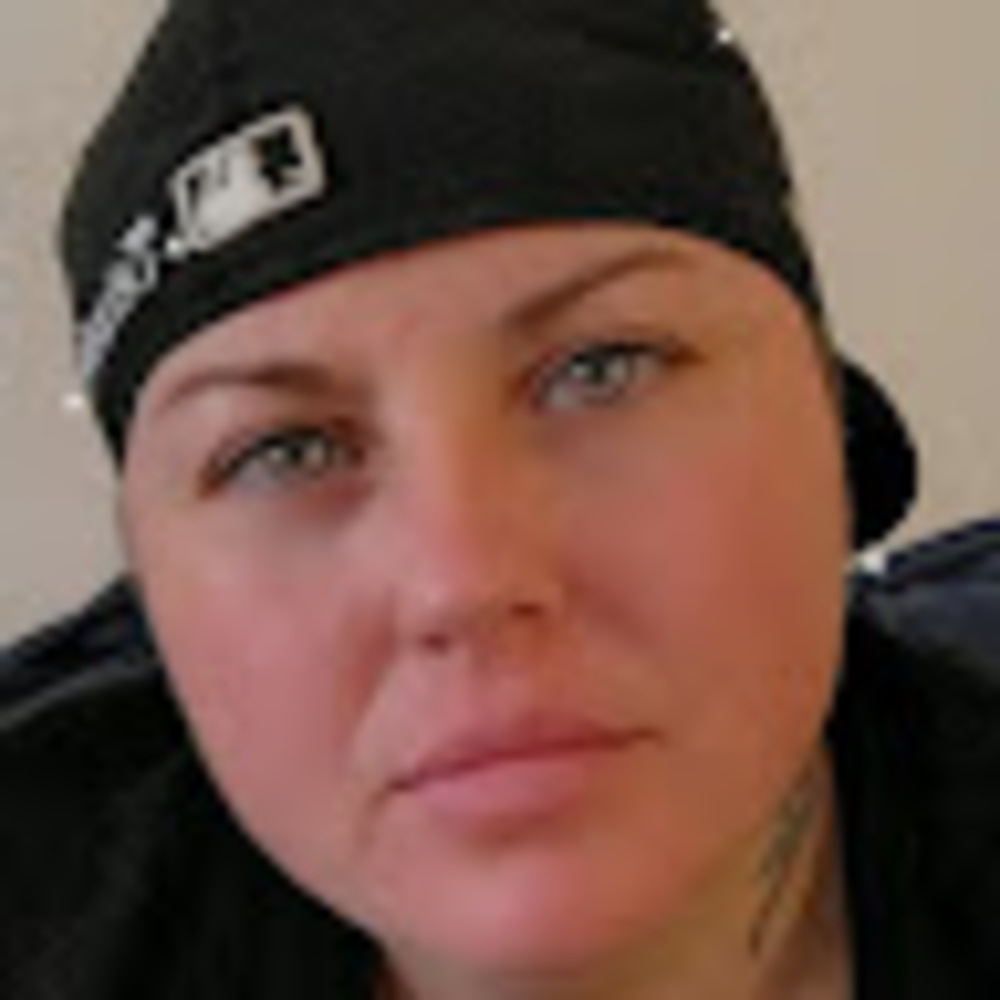 Meet your Posher, Roxanne